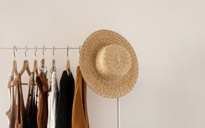 Quand la Mode Interroge la Frontière : Les Vêtements Non-genrés